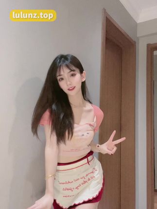 抖音崽崽阿的动态分享，她的甜美生活记录