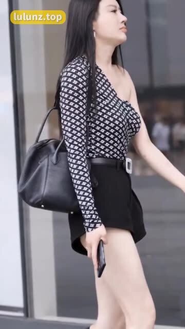 银蛇大人有料作品，充满视觉冲击的写真