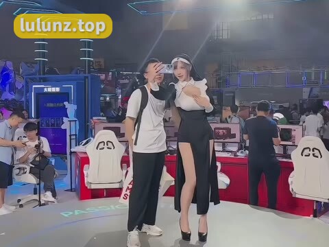 银蛇大人早期视频曝光，经典回忆再现