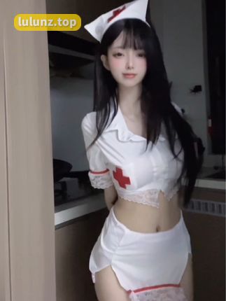 小马浸浸圈内视频内容分析,如何访问她的圈内视频?