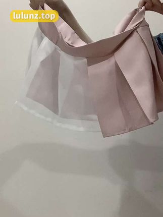 小芋泥yyy微博动态更新,最新照片与生活点滴让人一窥她的日常