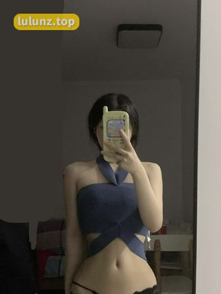 小芋泥yyy早期作品赏析,探寻她的成长之路与作品演变