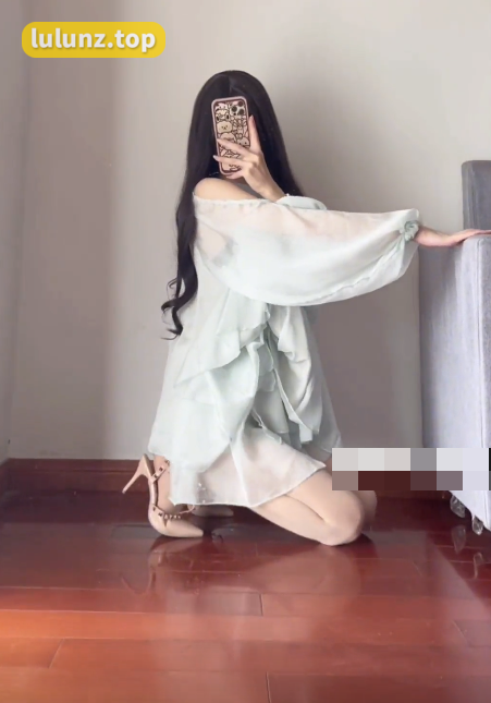 猫猫好困微密图新鲜出炉，仙女一般的视感！