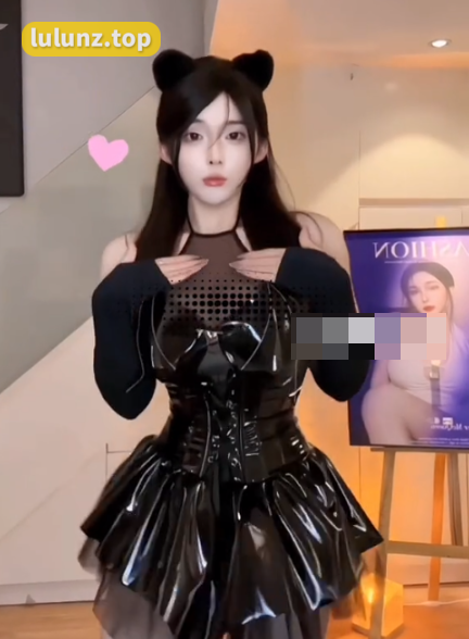 微博网红圆子与不开心微密圈的故事