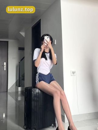 抖音网红女刺客微密圈作品内容分享，健身助您追求健康生活和时尚潮流