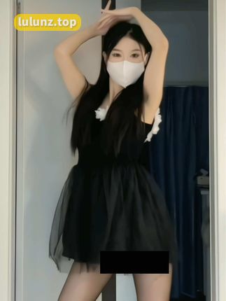 初初不乖cc朋友圈作品曝光美照,颜值身材惊艳无比