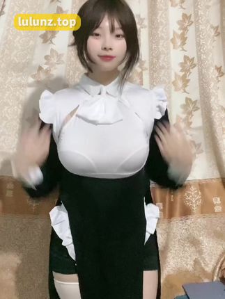 抖音网红昕昕很萌微密圈视频梗资源，展现女性优雅与魅力