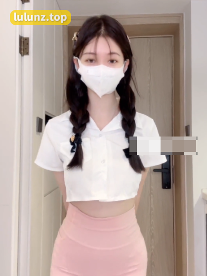 如何看待抖音网红粉粉兔叽微密圈精选作品资源