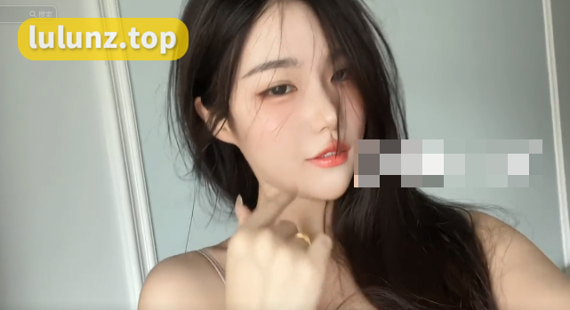 卡比瘦微密圈丰富多彩的作品内容，出色拍摄技巧与独特风格备受关注