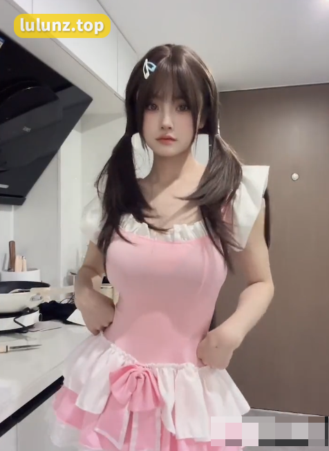 抖音给乔买裙子微密圈观看完整版什么梗？