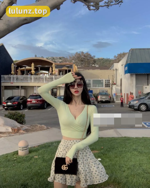 奶白鹿神是谁？奶白鹿神微密圈照片长什么样？