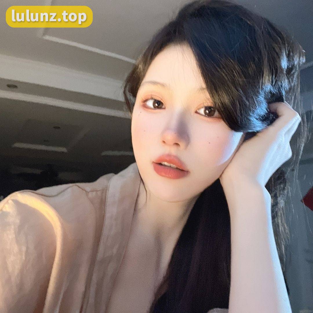 令人心动抖音小师妹微密圈照片赏析