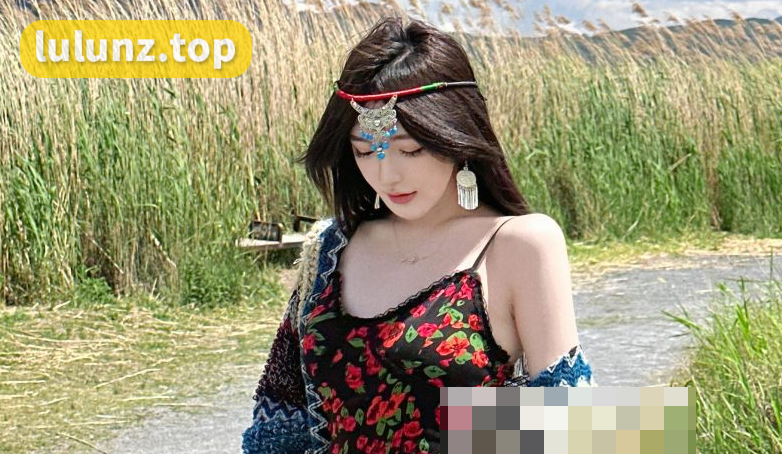 射手座女孩圆溜溜阿圆微密圈素颜露脸惊艳