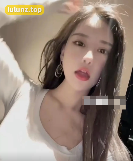 奶白鹿神是谁？奶白鹿神微密圈照片长什么样？