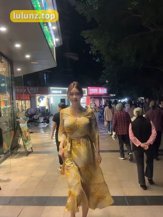 抖音网红奶雯微密圈觅圈资源汇总，充分享受清纯与诱惑的双重魅力