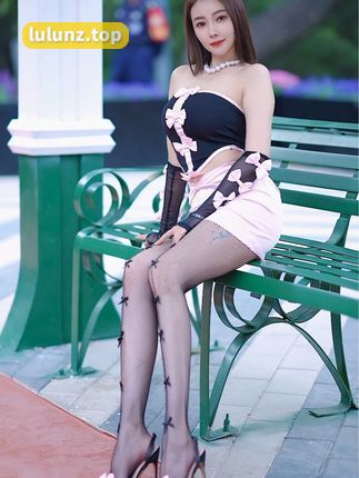 抖音果儿Victoria微密圈视频资源独特魅力和才华,引领油管视频热潮