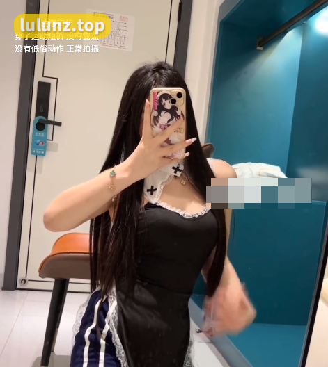 甜宝乖乖weme圈精选作品照片，甜美可爱形象深入人心！