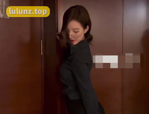 我才是岚岚微密圈图片流出，完美身材诱人垂涎！