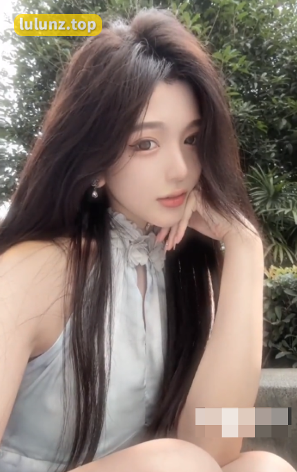 圆溜溜啊圆微密圈精选作品付费图片，简直不要太正经！