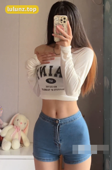 刘雅萌微密圈付费内容曝光（刘雅萌weme照片）