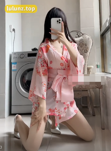 如何看待抖音网红热乎乎的奶茶微密圈资源