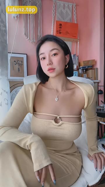 鹿瑶本瑶健身比赛，抖音女神的健美之路