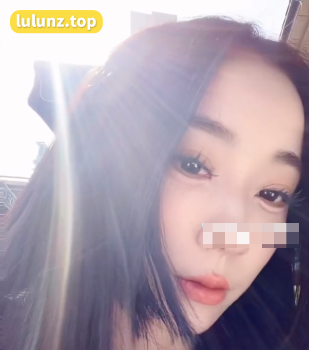 如何看待抖音网红咩咩微密圈资源？