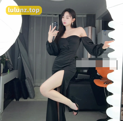 如何看待抖音网红我就是张包包呀微密圈资源