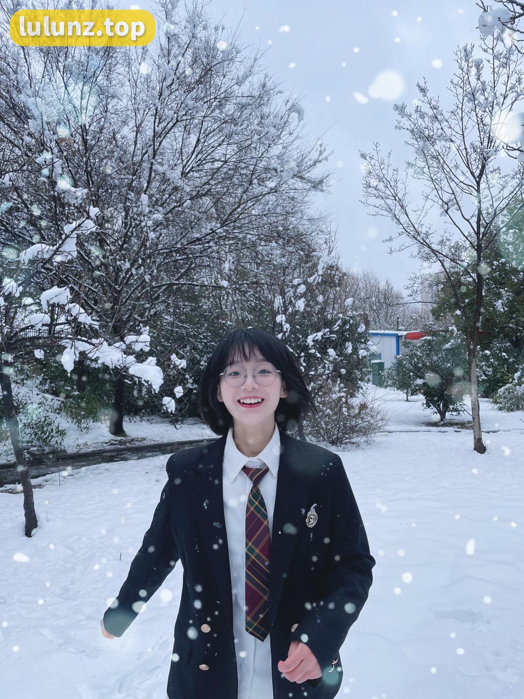 抖音王胜利是干嘛的？探索她的职业身份