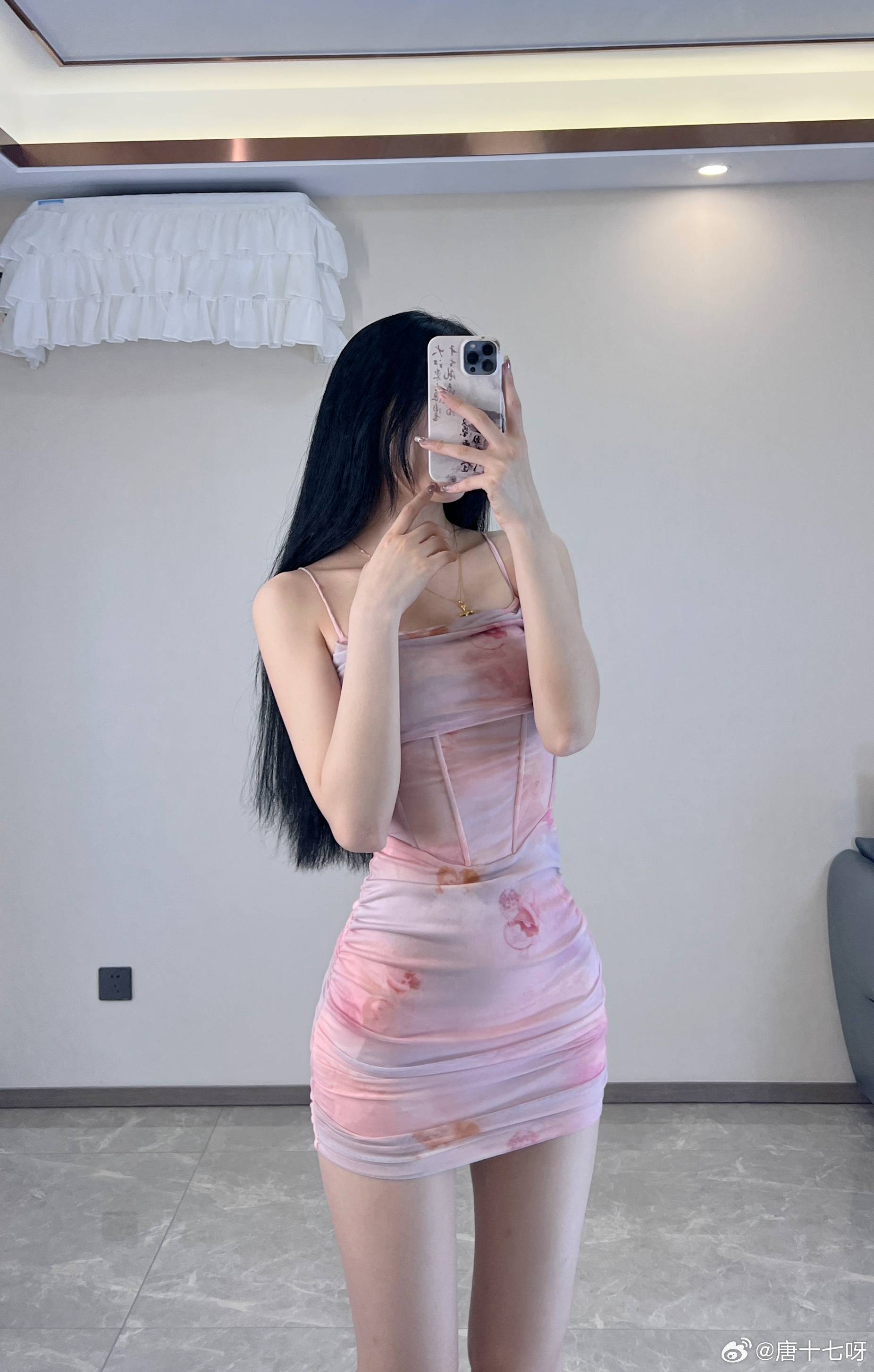 唐十七微密圈图片展现青春活力和魅力