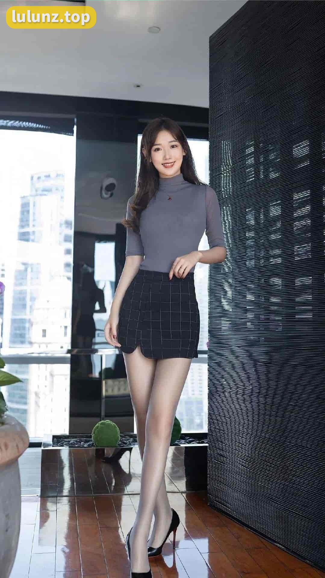 唐安琪微密圈作品资源丰富多彩,作品与抖音视频都不容错过