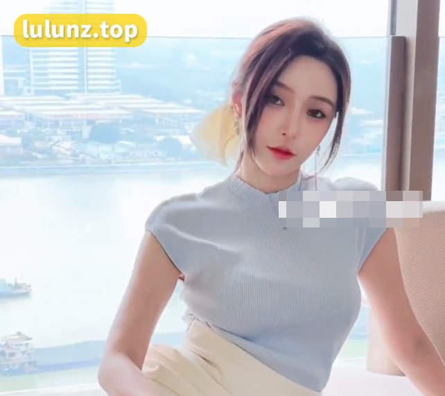 抖音王馨瑶微密圈精选作品图来袭，标准的美人胚子！