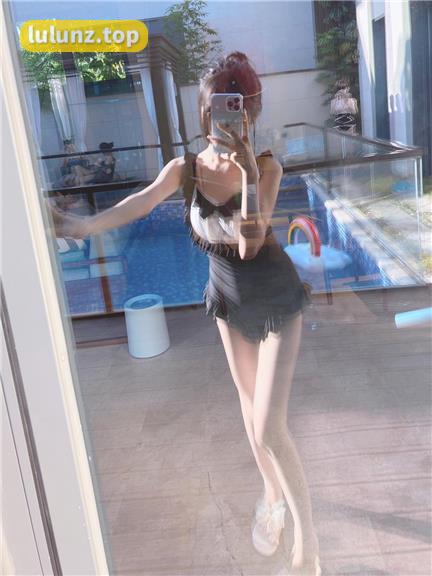 兔萝酱微密圈付费作品资源，独特视角展现网红魅力与创作能力