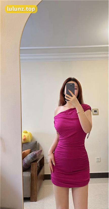 玫桃泡芙网红热度持续攀升，什么造就她的吸引力？