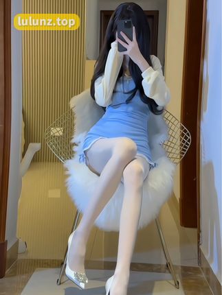 猫梨梨御萝双修作品赏析，她的作品有何独到之处？