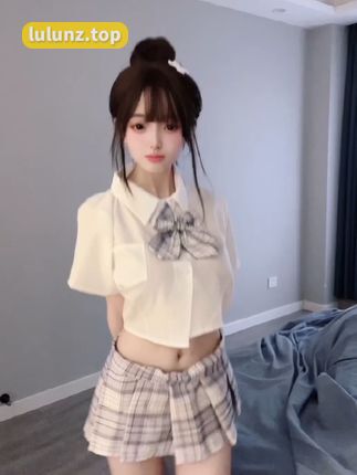 小马漫漫事件是真是假？深入解析她的热门事件