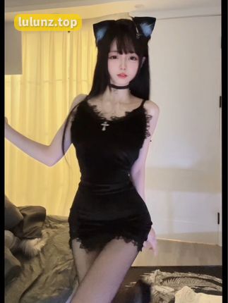 小马漫漫微密圈觅圈作品，帅气时尚展现完美颜值身材