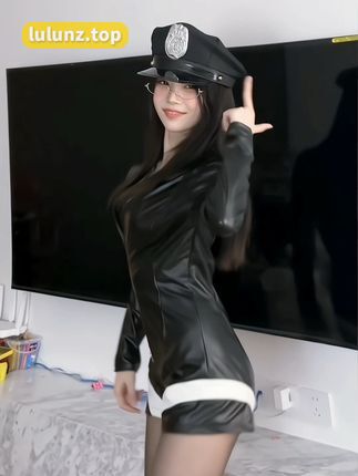 抖音肚脐小师妹带你进入她的微密圈作品圈，揭秘独家内容和互动机会