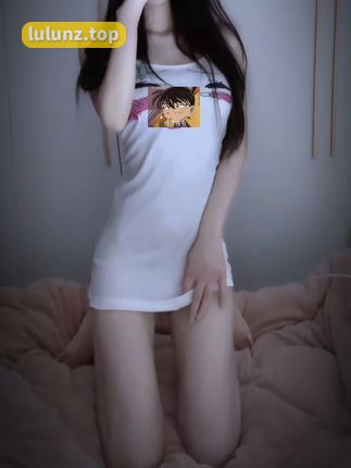 抖音网红9宝颜值美图，觅圈资源吸引众粉丝关注魅力瞬间