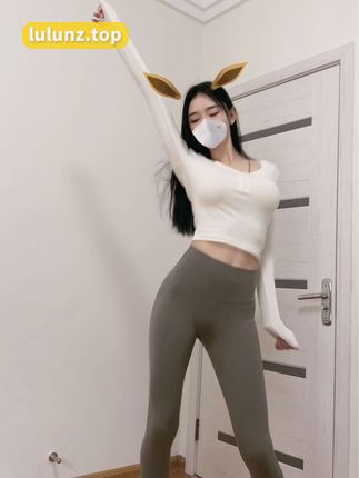 柠檬草超甜微密圈照片集，璀璨明星的视觉盛宴