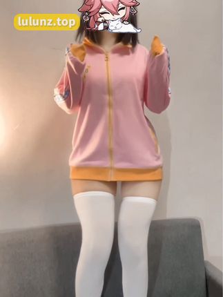 想想会魔法微密圈作品资源展现，女神的完美身材和颜值魅力