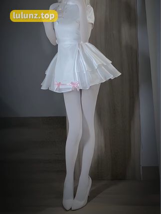 抖音芬芬很特别微密圈付费资源，萌妹子舞蹈+时尚搭配