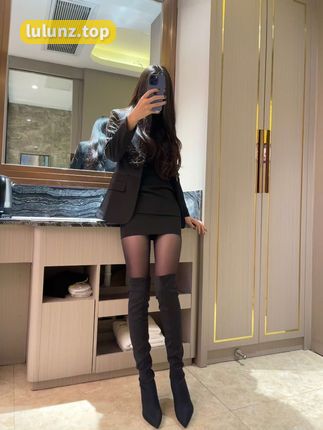 喵小猫吃柠檬微密圈作品资源揭秘，抖音网红的完美身材和颜值秘籍