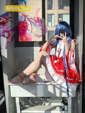 不吃瑜丸啊抖音微密圈作品穿搭大比拼，谁更吸睛