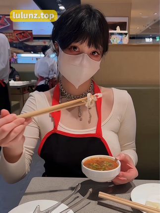 抖音粉色的猫Jinx微密圈作品资源，带来独特娱乐体验