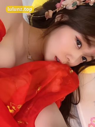 抖音七七仙女微密圈照片资源，红色风格喜庆幸福