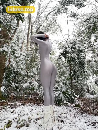 俏妞t个人资料详解，详细解析她的个人背景和经历