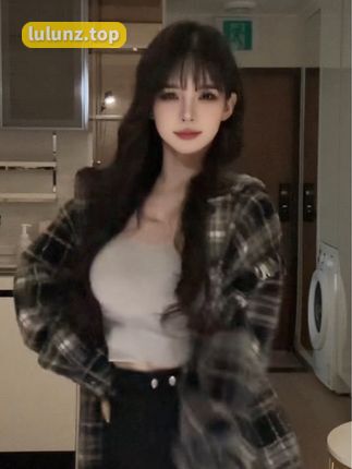 李梦琳UN微密圈作品资源流出，展现个人风格与时尚魅力