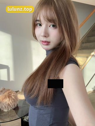 抖音博主脸红八酱微密圈作品,完美身材惊艳众人