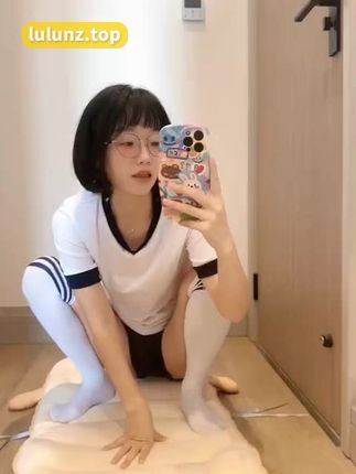 抖音王胜利女网红微博是谁?揭秘她的微博账号